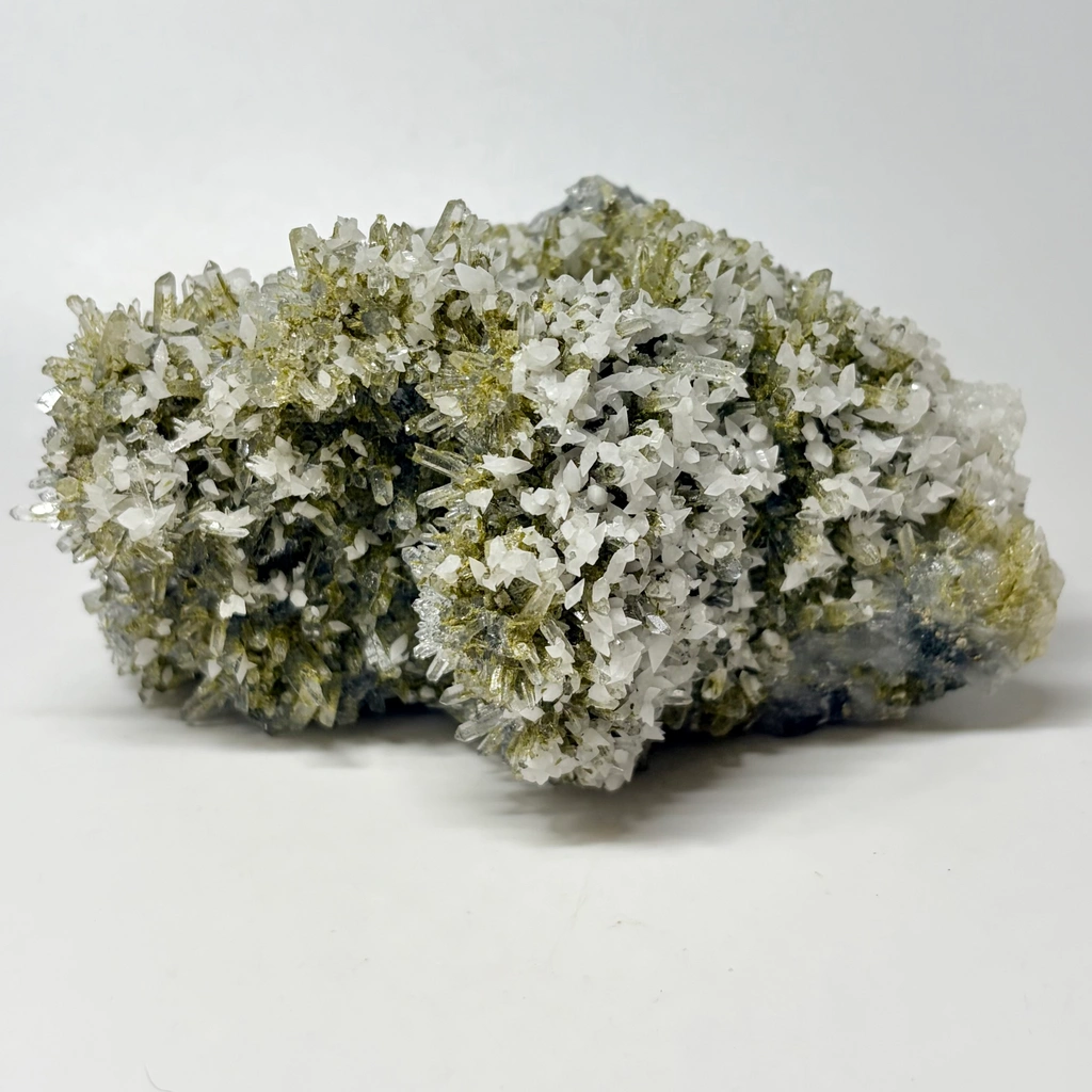 Quartz from Djurkovo mine, Djurkovo Complex, Laki Municipality, Plovdiv Province, Bulgaria - image 3