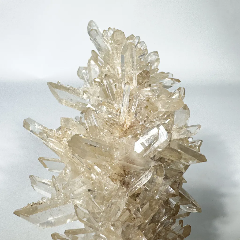 Quartz from France, Auvergne-Rhône-Alpes, La Gardette Mine - image 4