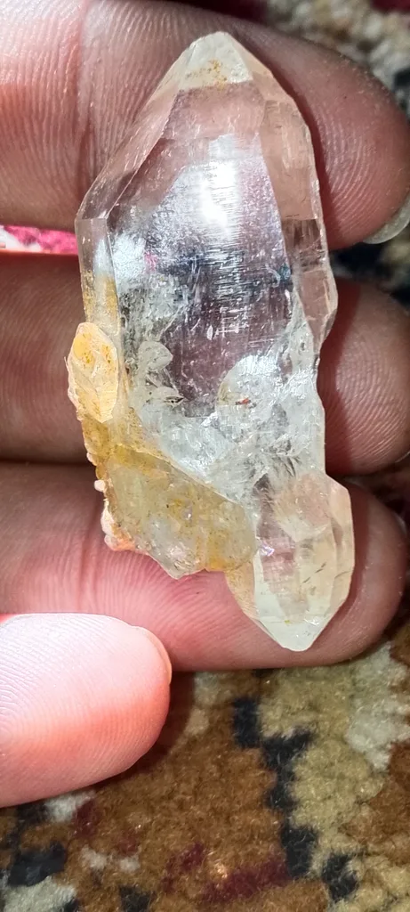 Quartz from Gilgit, Gilgit District, Gilgit-Baltistan, Pakistan image