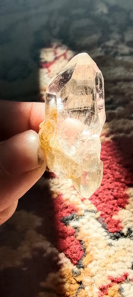 Quartz from Gilgit, Gilgit District, Gilgit-Baltistan, Pakistan - image 5