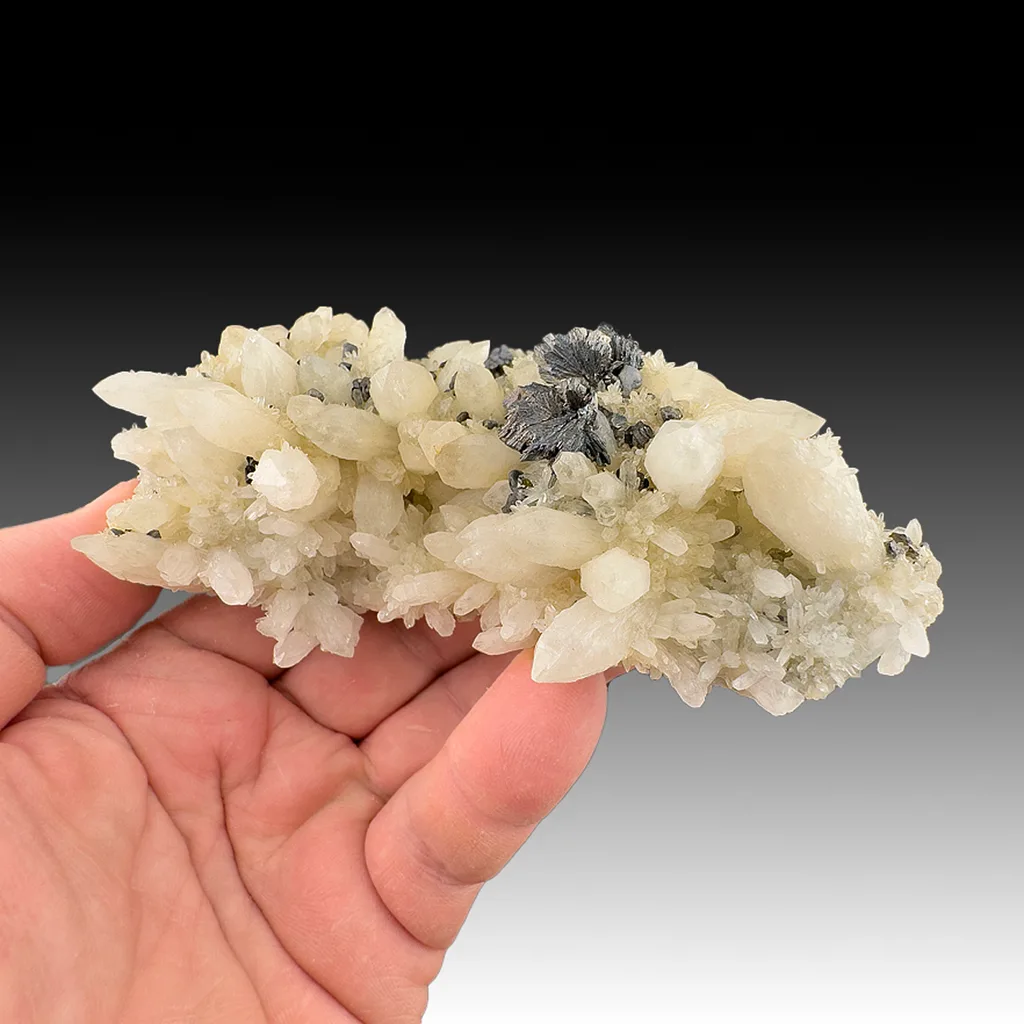 Quartz from Herja Mine, Baia Mare, Maramureș County, Romania image