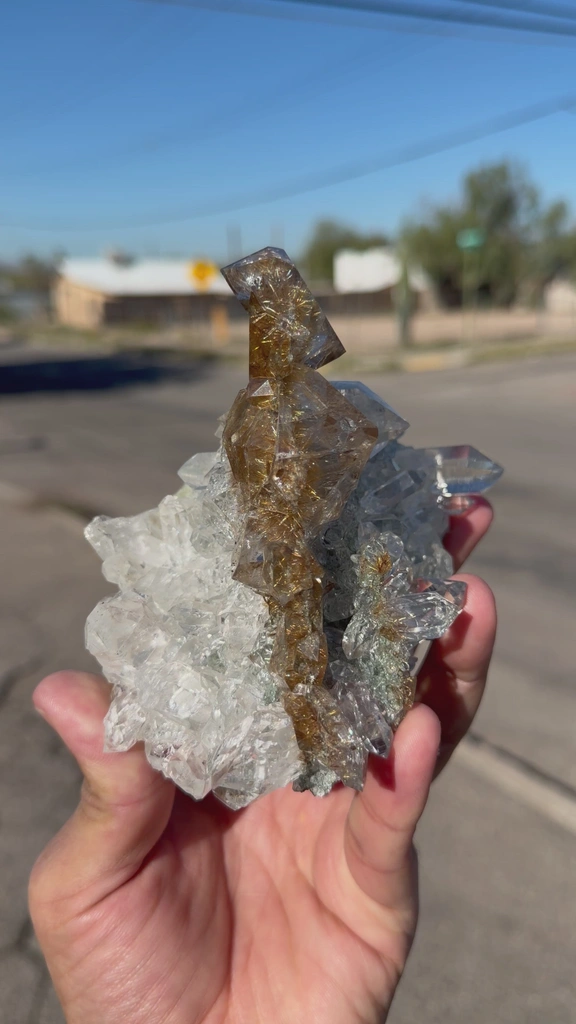 Quartz from Himachal Pradesh, India - image 7