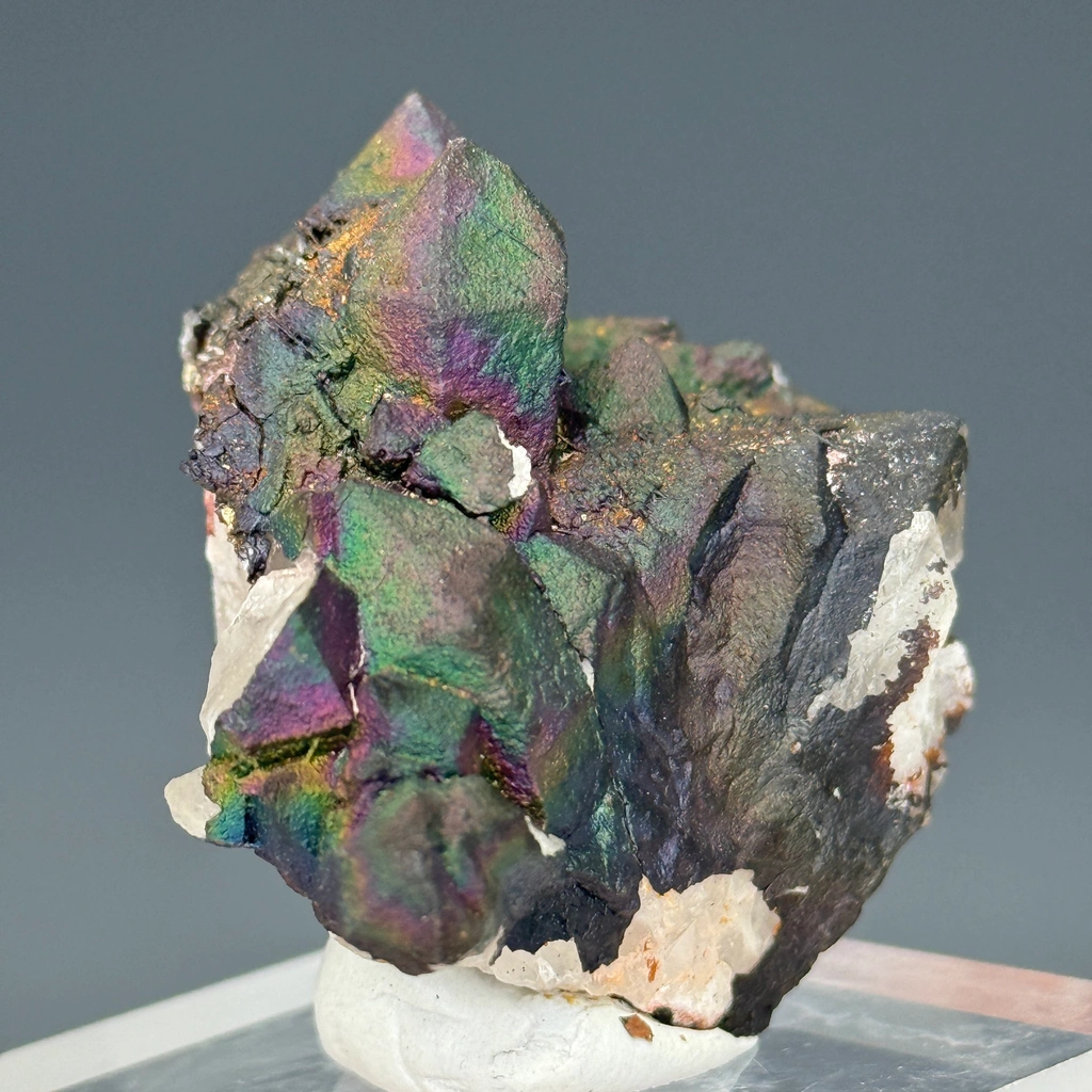 Quartz from Itremo, Ambatofinandrahana District, Amoron'i Mania, Madagascar - image 4
