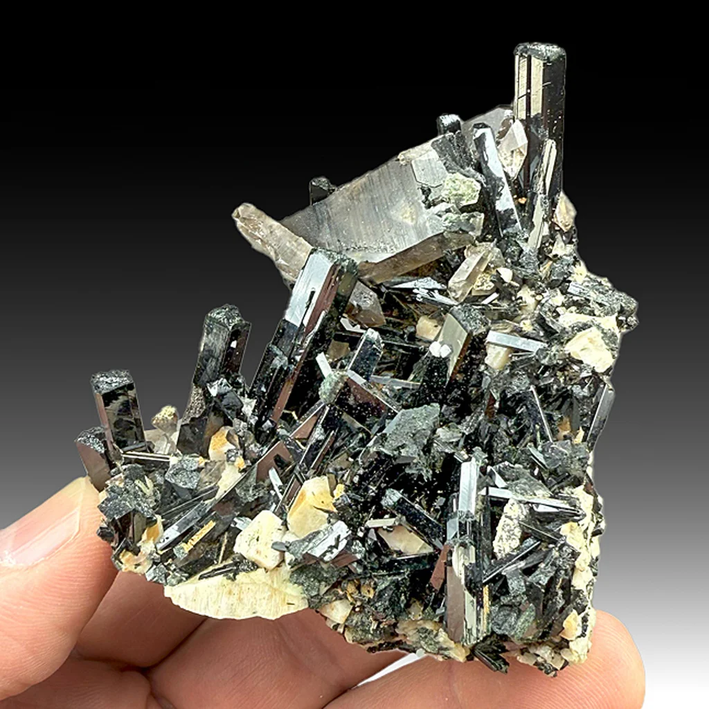 Quartz from Mount Malosa - image 1