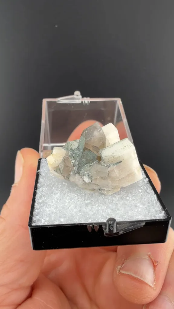 Quartz from Mt Antero, Colorado, USA - image 2