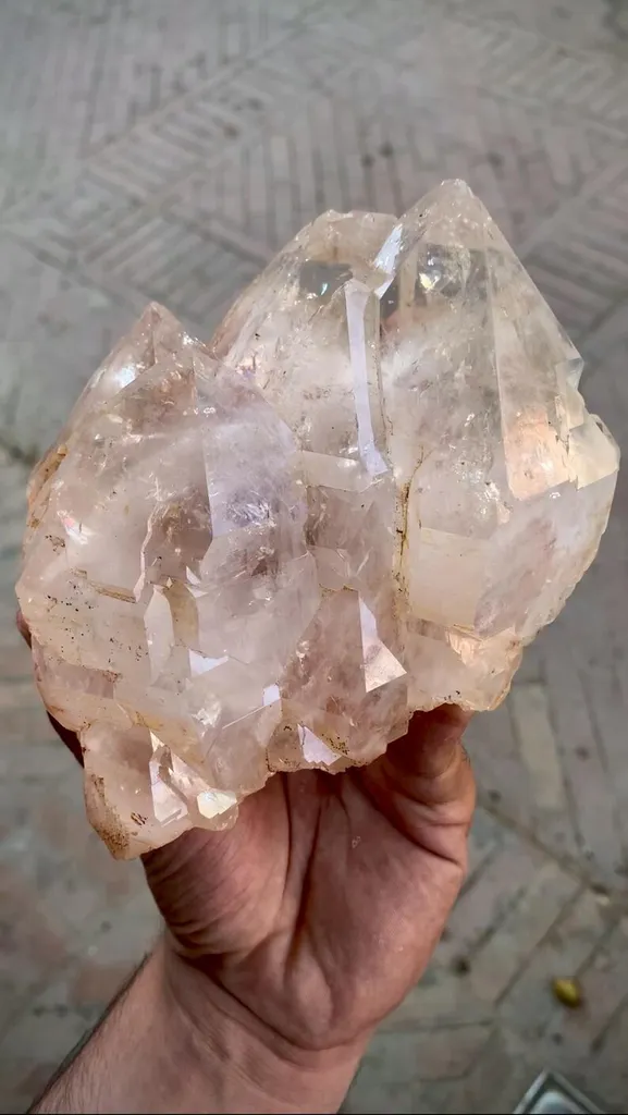 Quartz from Pakistan - image 5