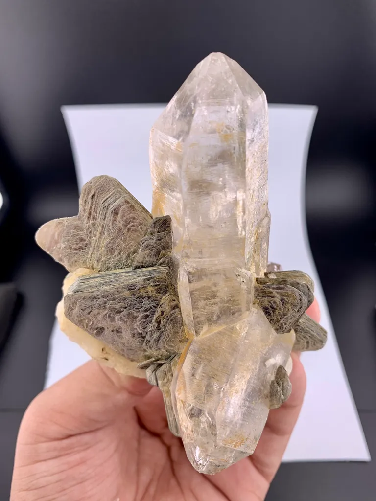 Quartz from Pakistan - image 8
