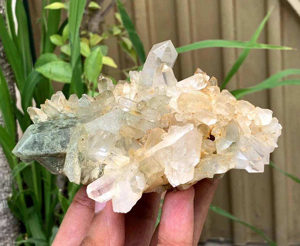 Quartz from Pakistan, Balochistan - image 6