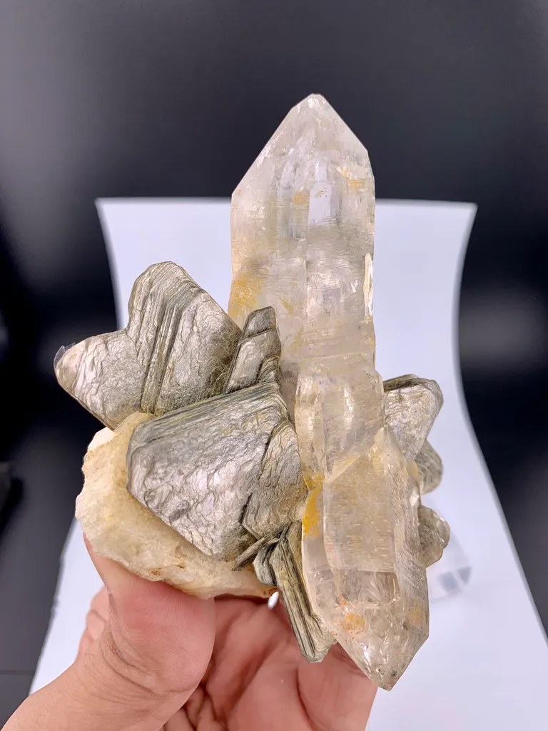 Quartz from Pakistan - image 5