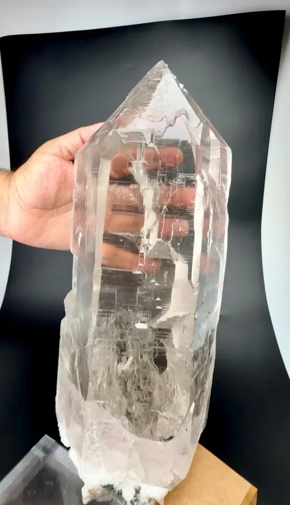 Quartz from Pakistan - image 8