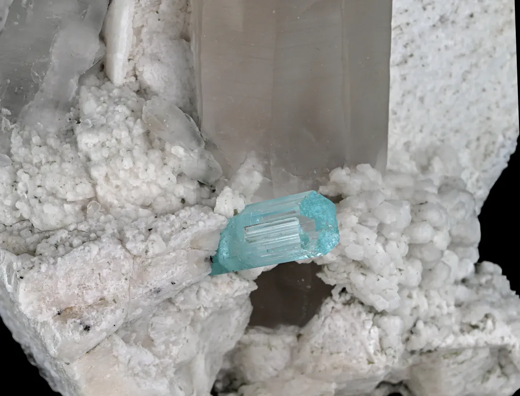 Quartz from Pakistan, Gilgit-Baltistan, Nagar District - image 3