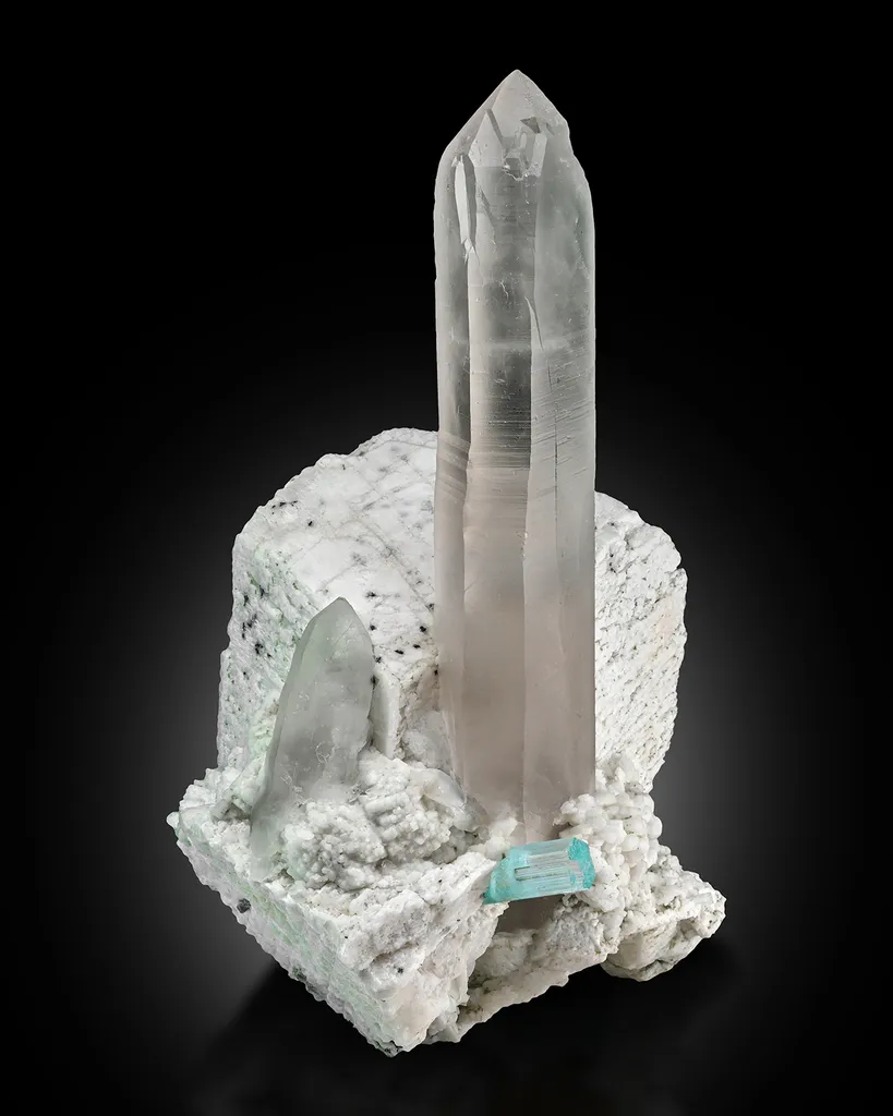 Quartz from Pakistan, Gilgit-Baltistan, Nagar District image