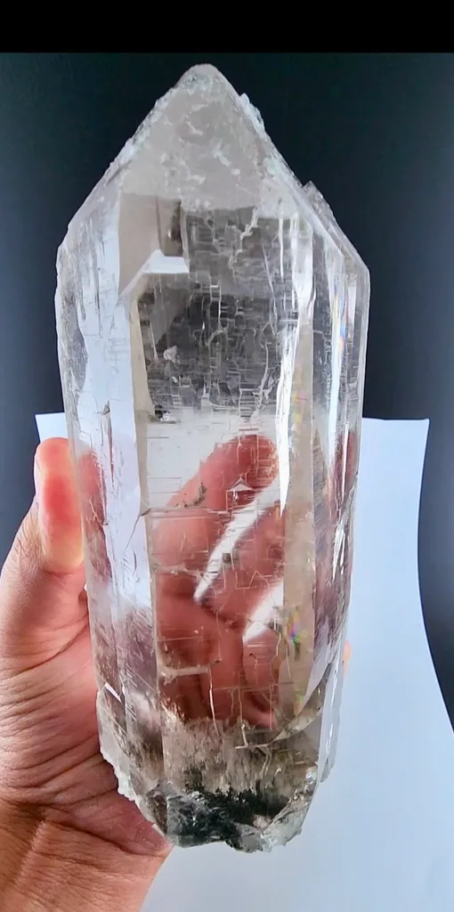 Quartz from Pakistan, Gilgit-Baltistan, Roundu District, Haramosh Mts., Tormiq Valley - image 3