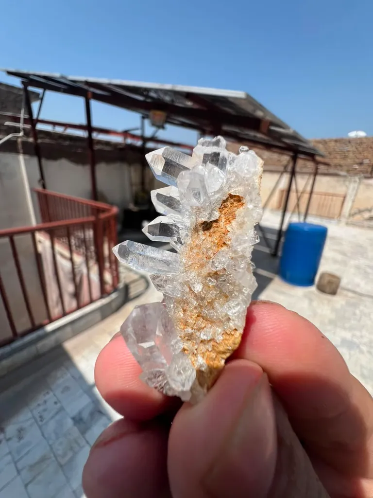 Quartz from Pakistan, Gilgit-Baltistan, Skardu District - image 4