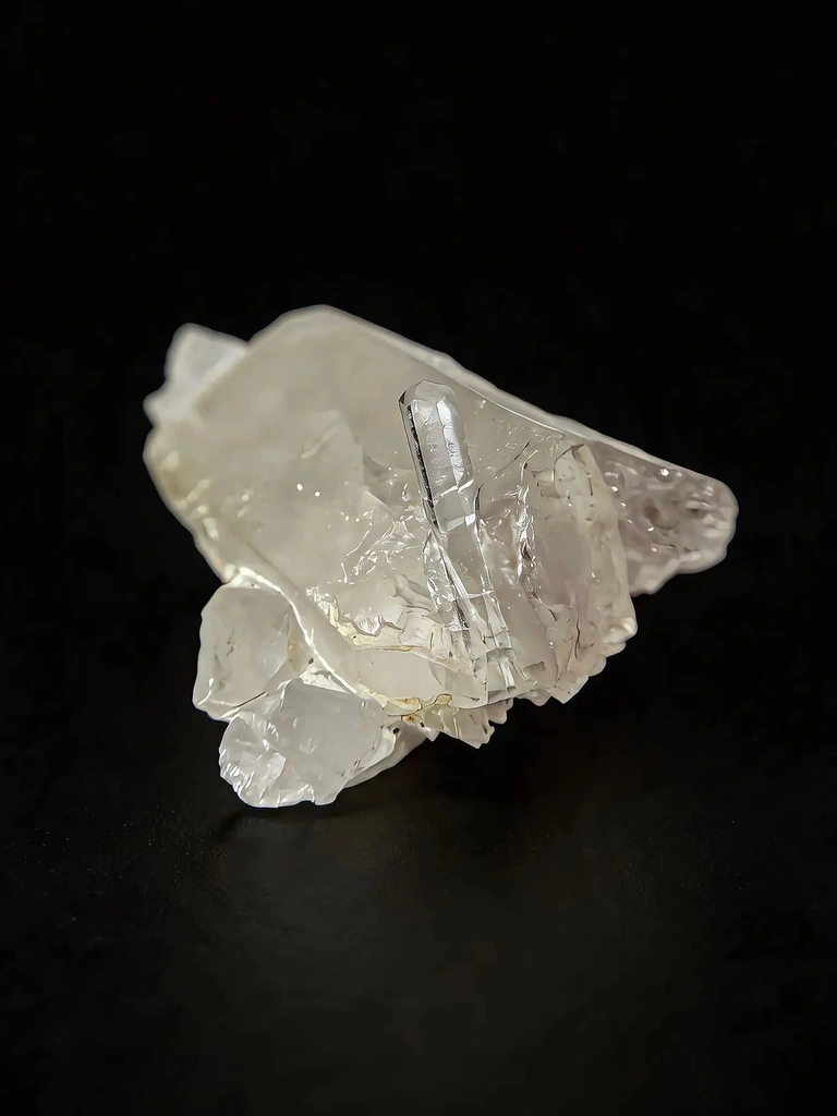 Quartz from Shigar Valley, Shigar District, Gilgit-Baltistan, Pakistan - image 1