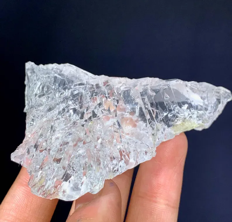 Quartz from Shigar Valley, Skardu District, Gilgit-Baltistan, Pakistan - image 6