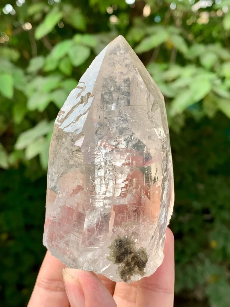 Quartz from Skardu District, Gilgit-Baltistan, Pakistan - image 8