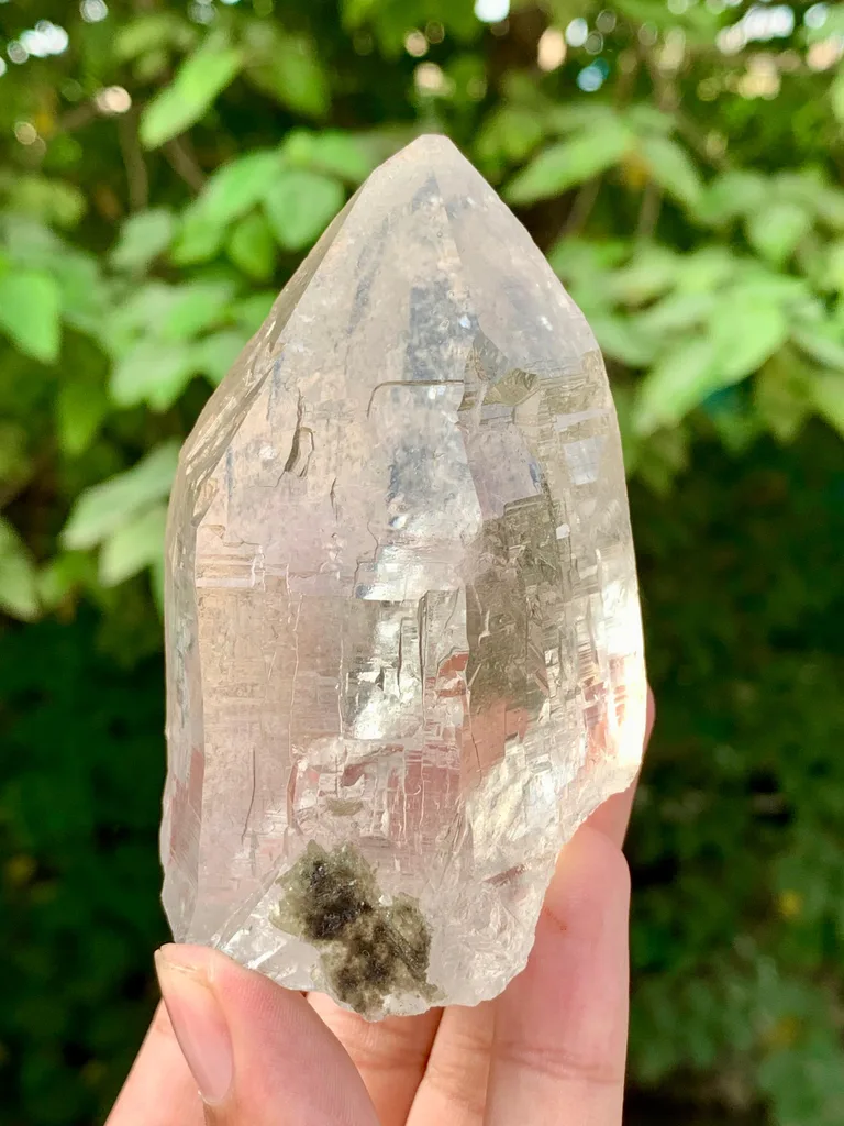 Quartz from Skardu District, Gilgit-Baltistan, Pakistan - image 5