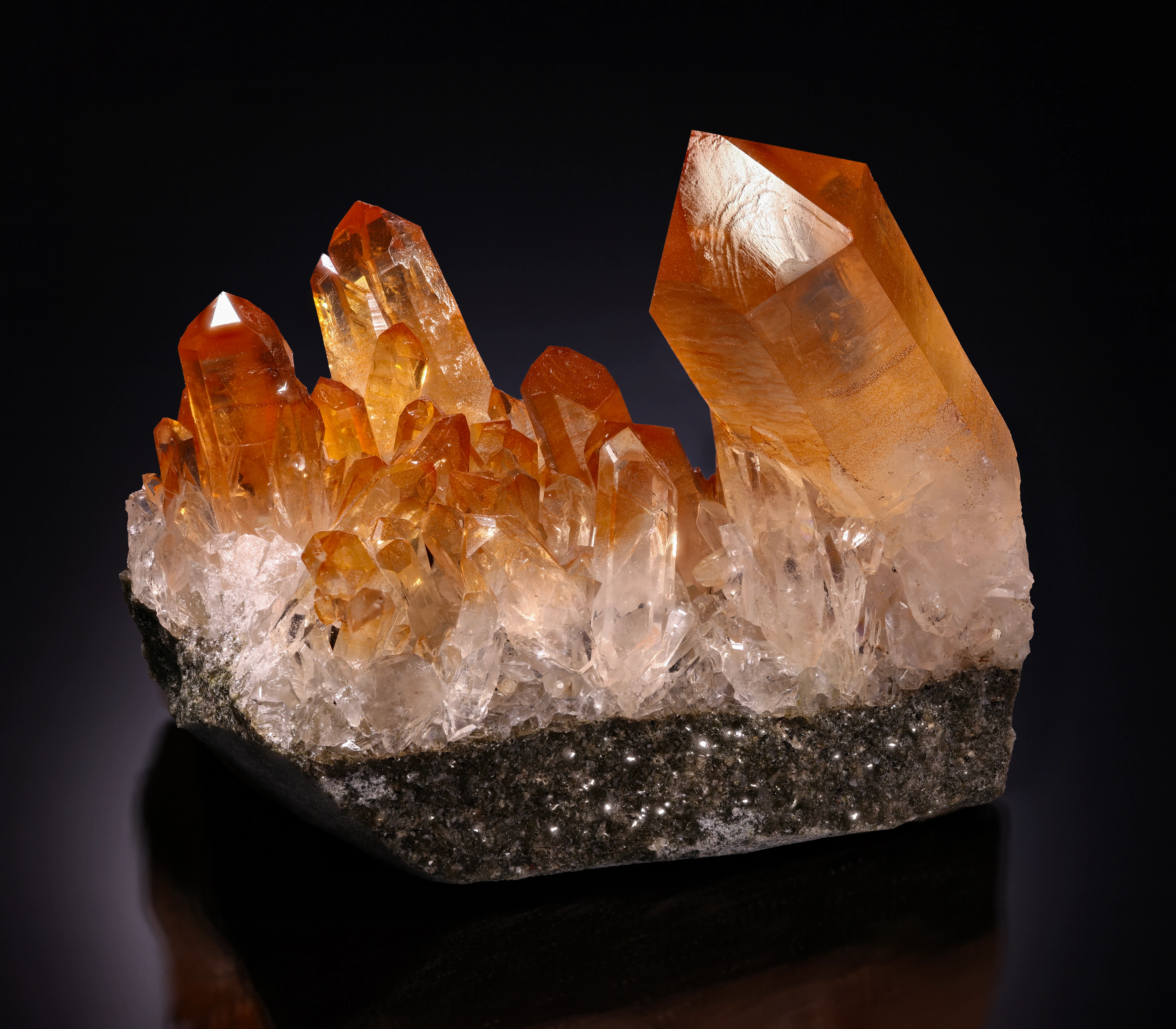 Quartz from Sweden, Dalarna County - image 1