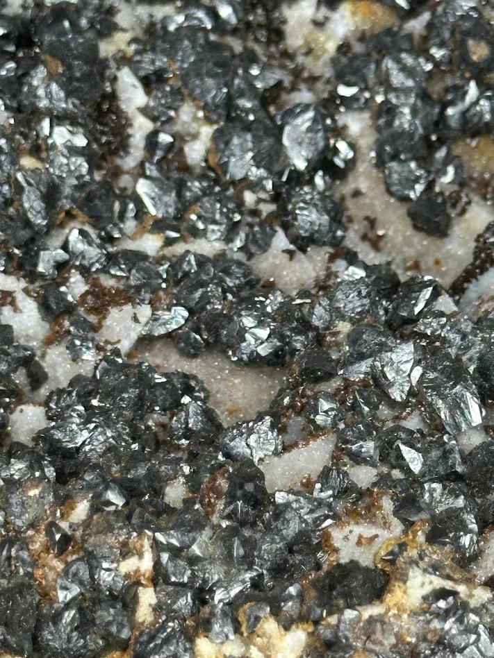Quartz from UK, England, Alston Moor, Nenthead, Rampgill Mill - image 2
