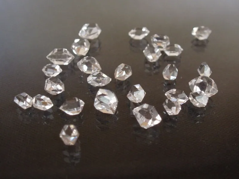Quartz from USA, New York, Herkimer County image