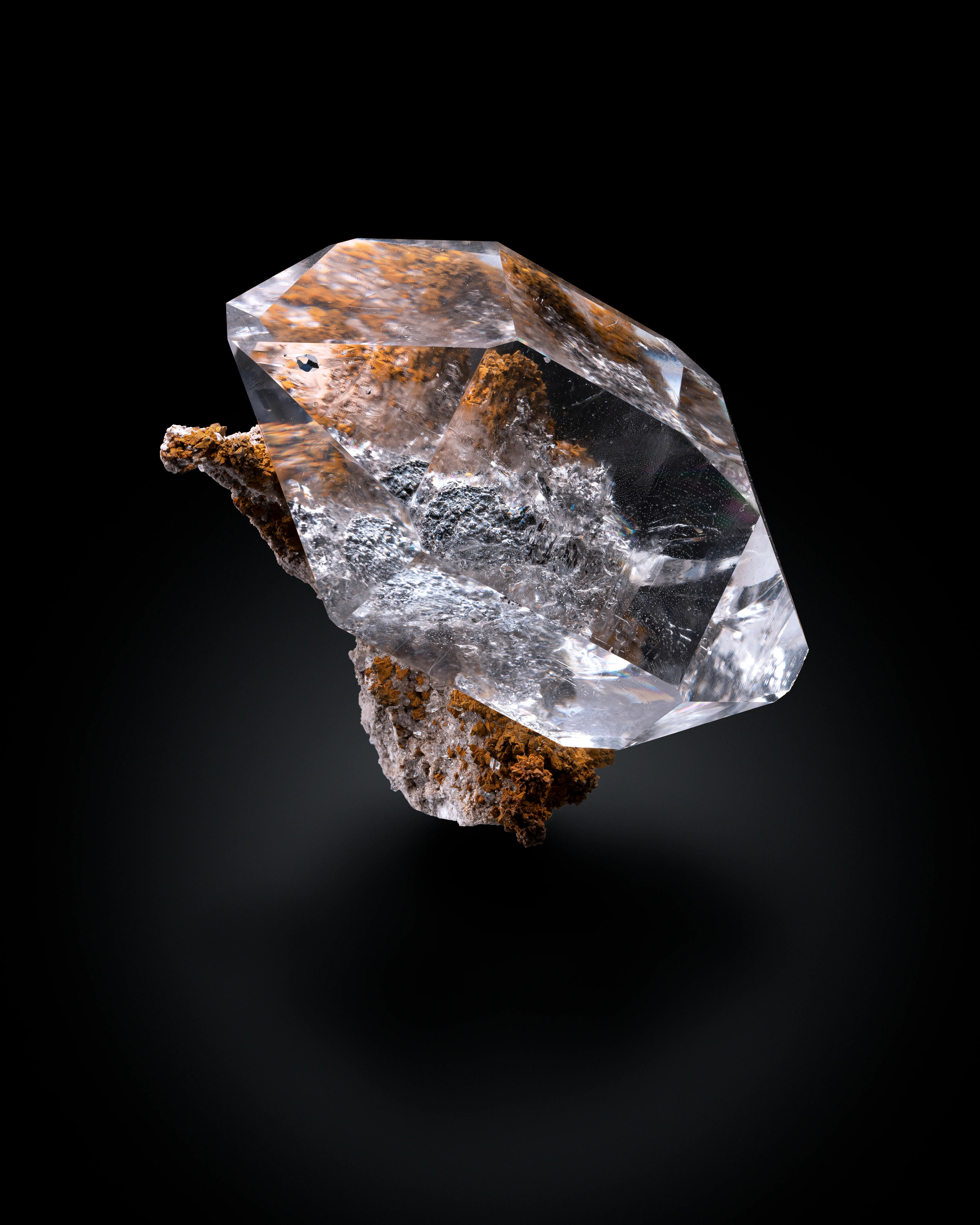 Quartz from USA, New York, Herkimer County, Little Falls, Treasure Mountain Diamond Mine - image 3