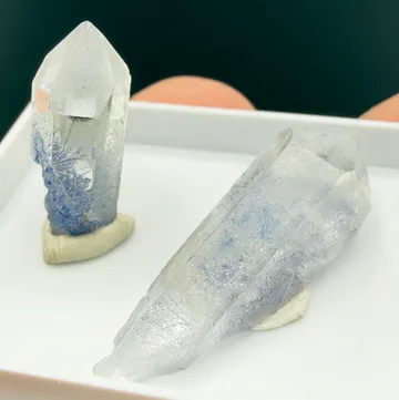 Quartz from Vaca Morta quarry, Bahia, Brazil