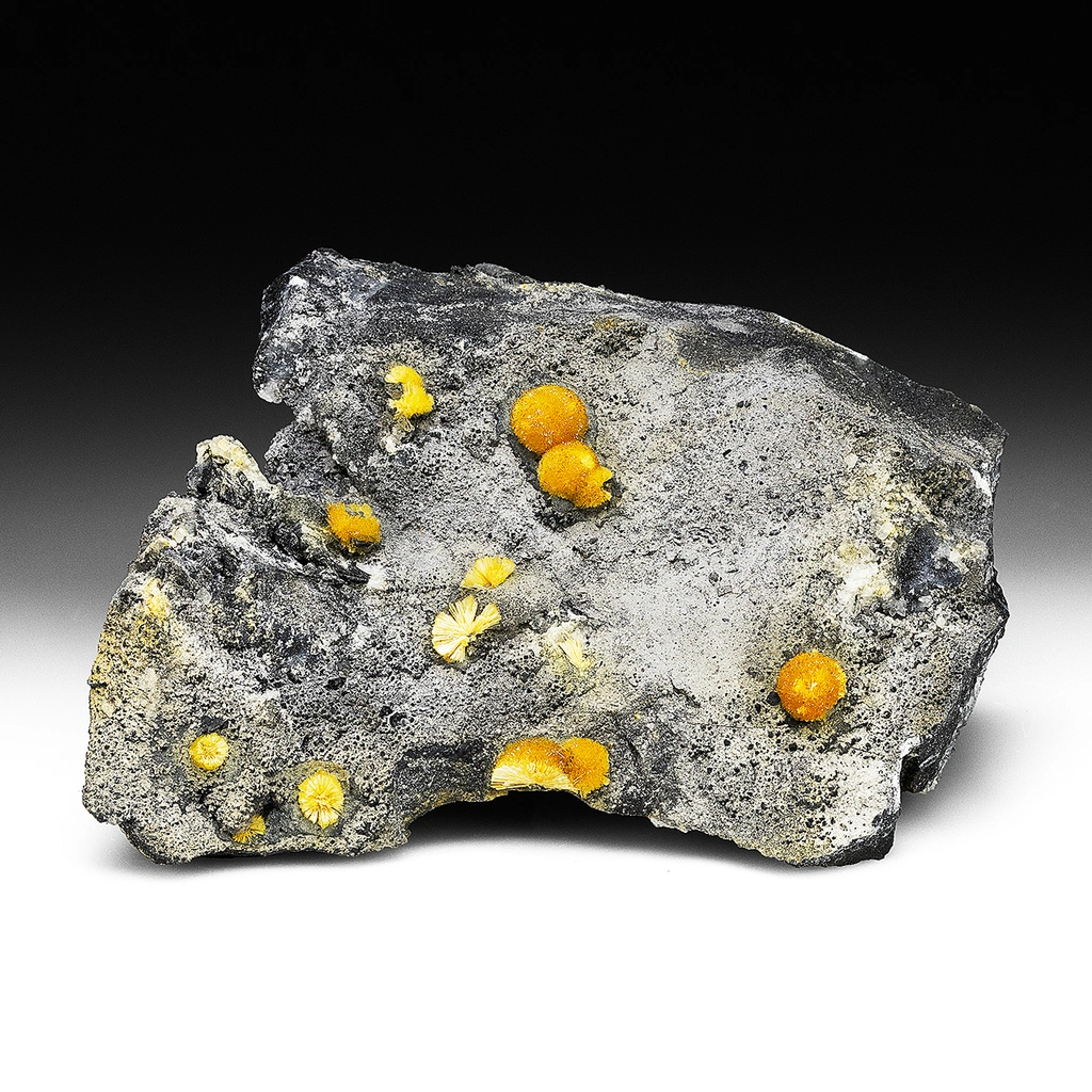 Quartz from Xikuangshan Sb Deposit, Hunan, China - image 1