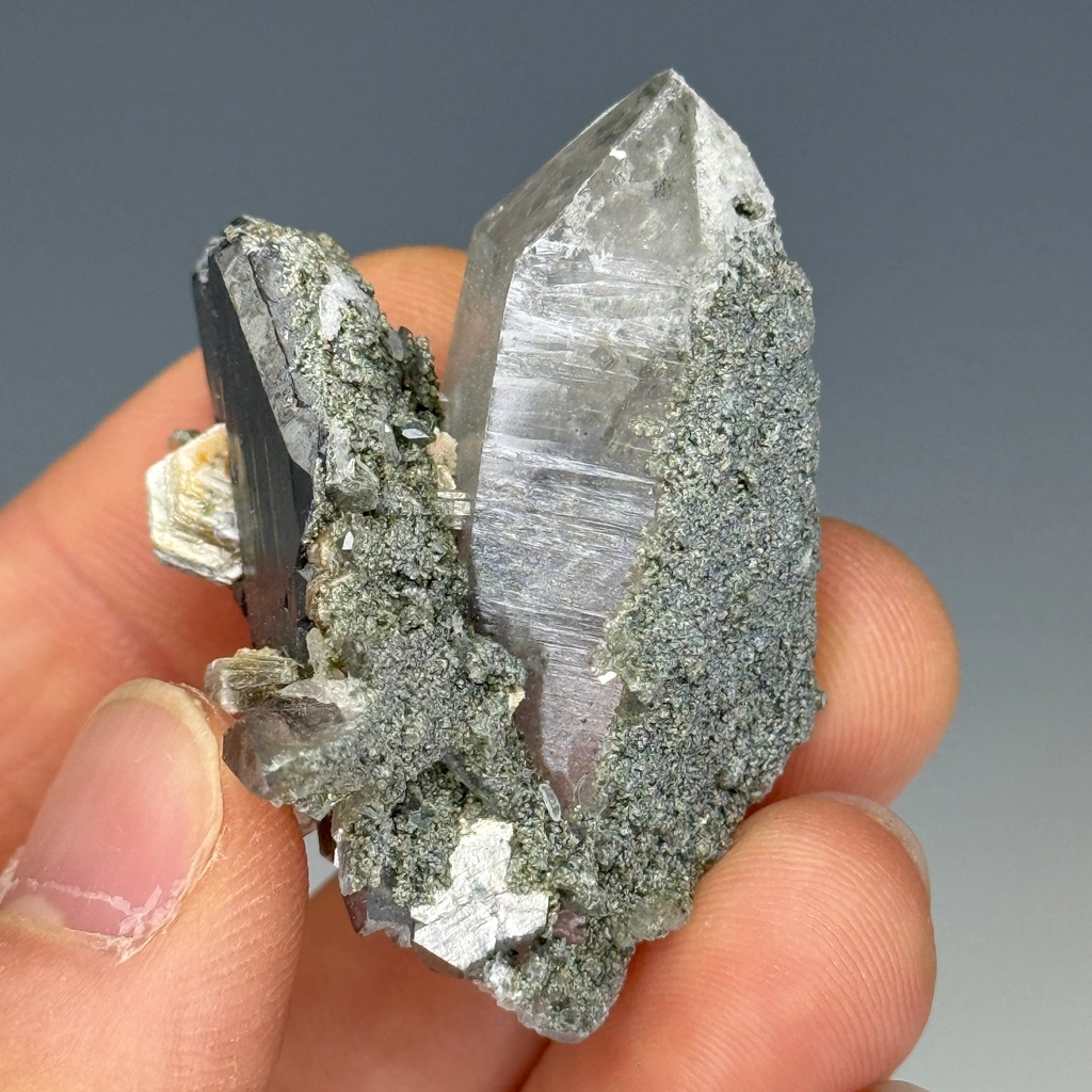Quartz from Yaogangxian Mine, Hunan, China - image 1