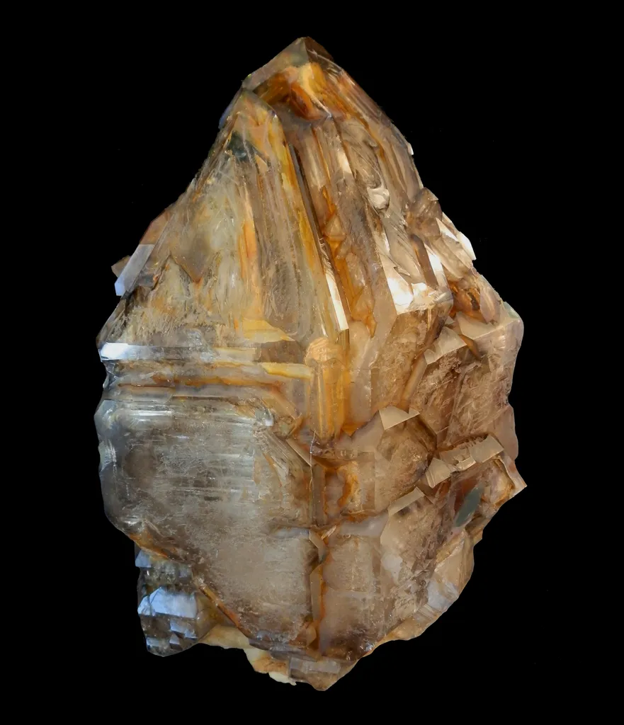 Quartz fumé from Brazil, Minas Gerais, Governador Valadares, Golconda pegmatite field
