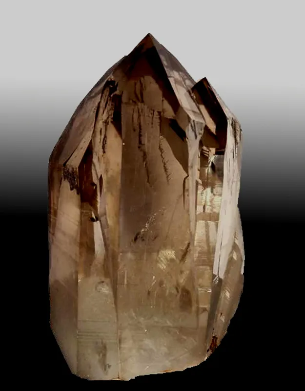 Quartz fumé from Brazil, Minas Gerais, Virgem de Lapa image
