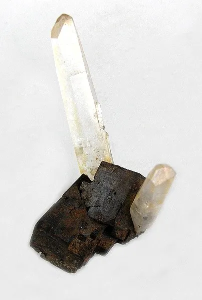 Quartz, Goethite, Hematite image