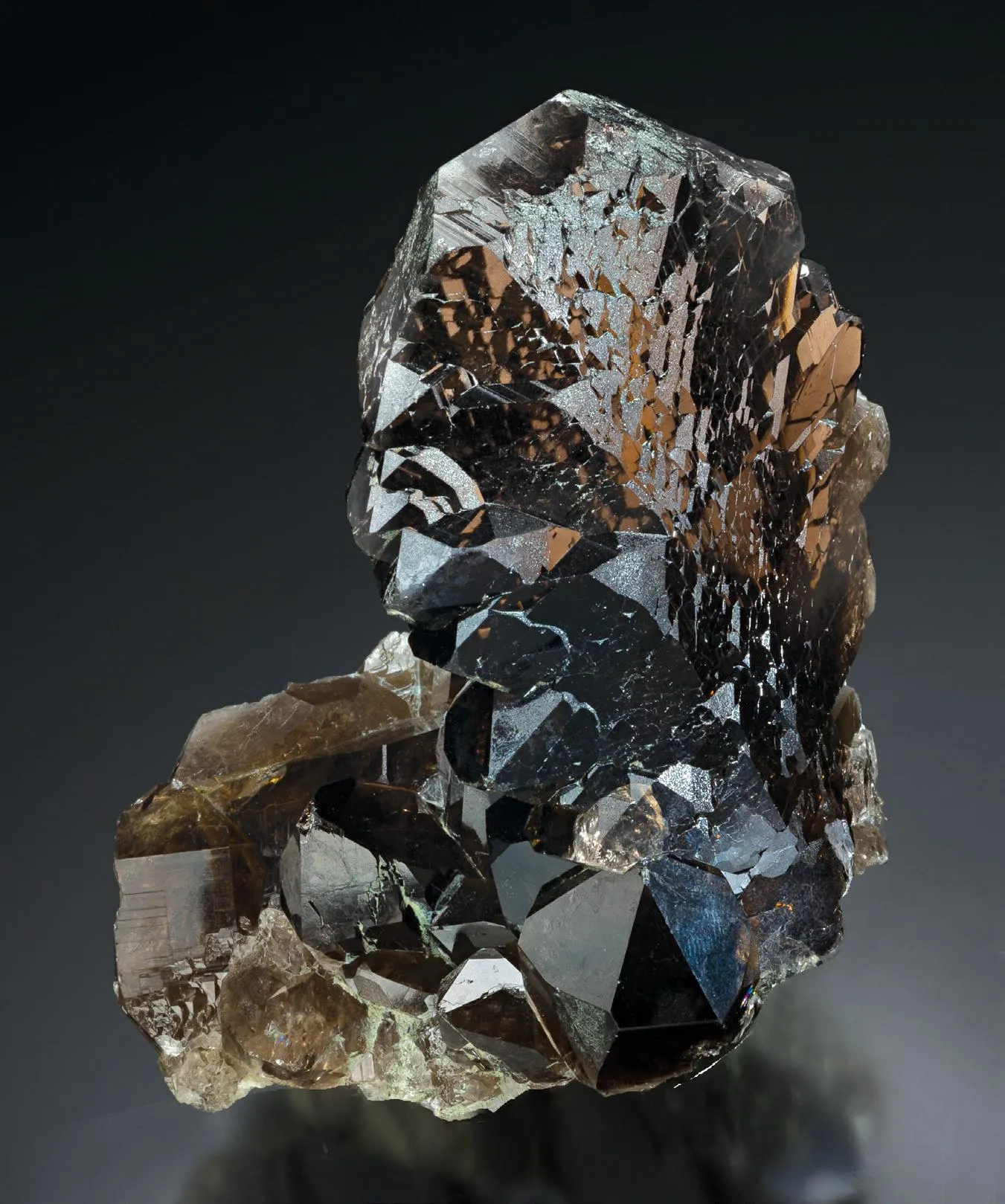 Quartz (gwindel), Actinolite, adularia - image 1