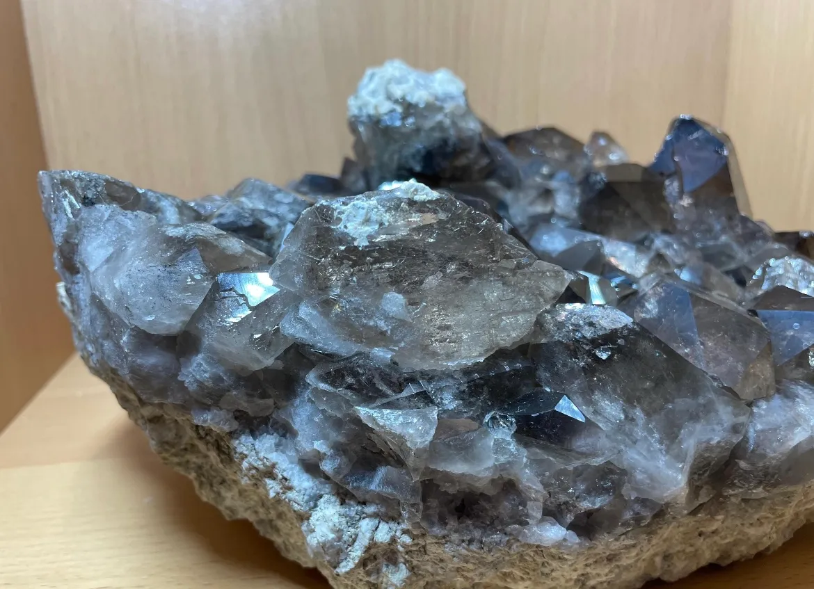 Quartz Gwindel in Matrix