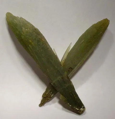 Quartz, Hedenbergite image