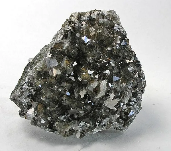 Quartz, Hedenbergite, Goethite image
