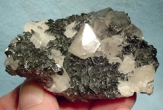 Quartz, Hematite image