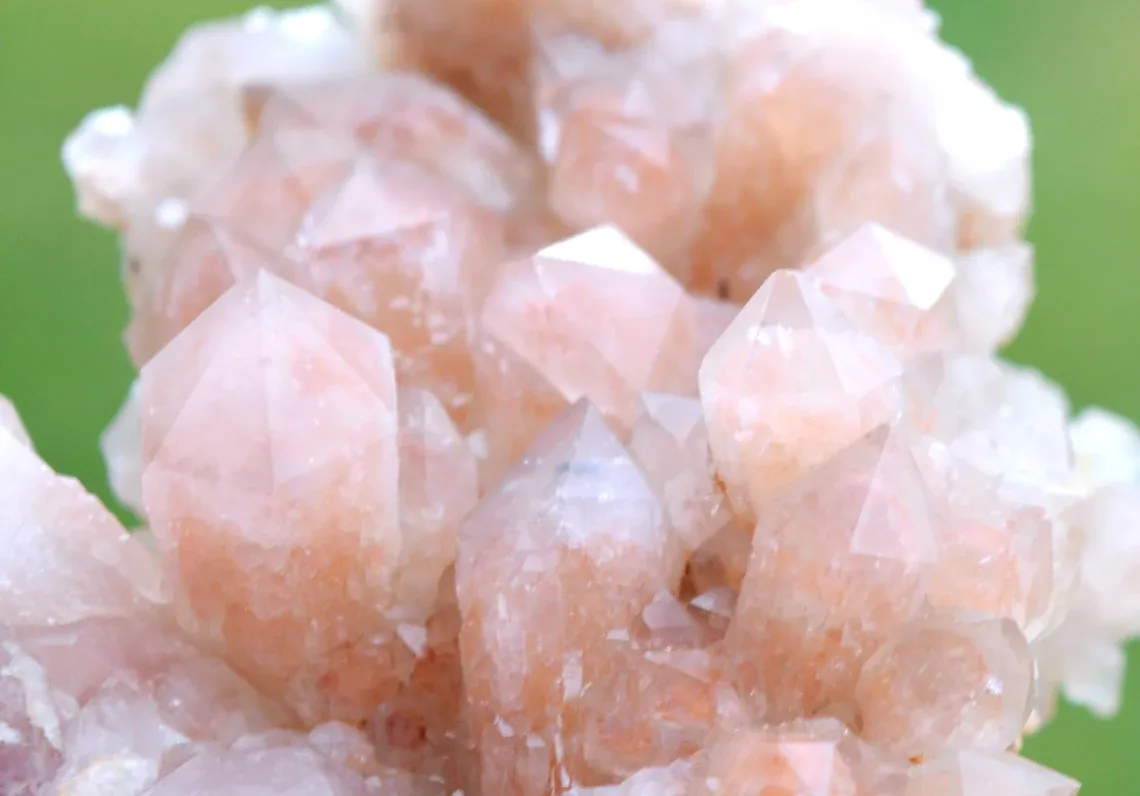 Quartz & Hematite 173 grams - Orange river, South Africa - image 4