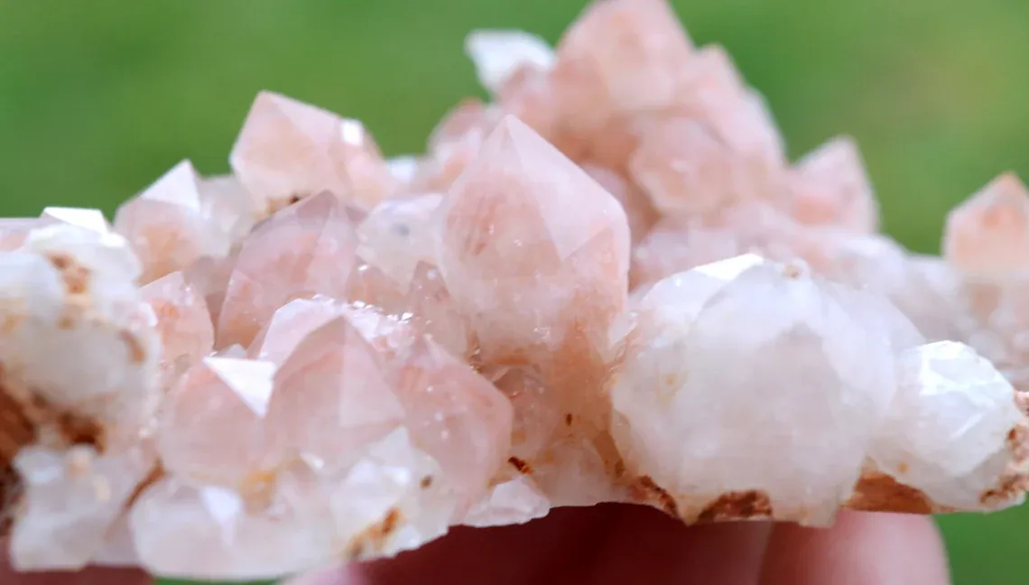 Quartz & Hematite 173 grams - Orange river, South Africa - image 3