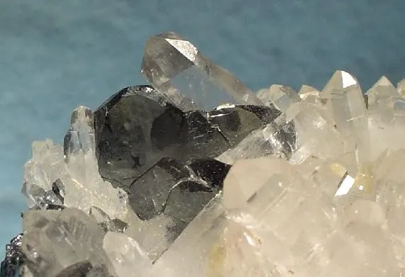 Quartz, Hematite - image 2