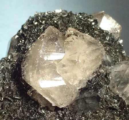 Quartz, Hematite - image 2