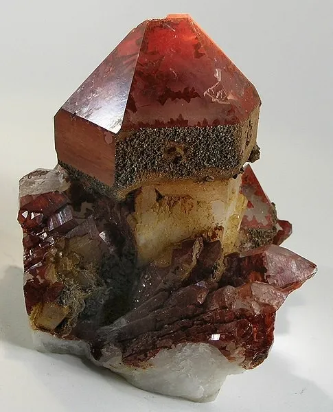 Quartz, Hematite image
