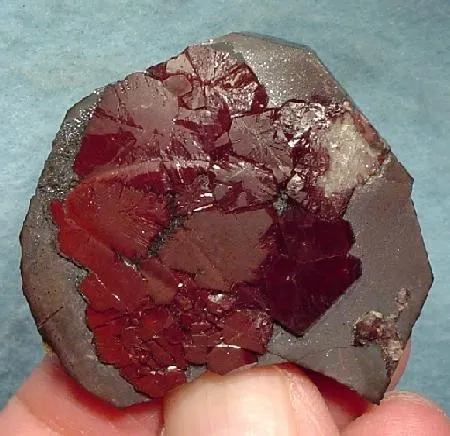 Quartz, Hematite - image 2