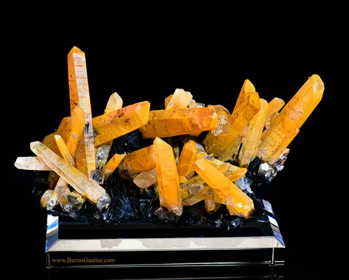 Quartz-Hematite image