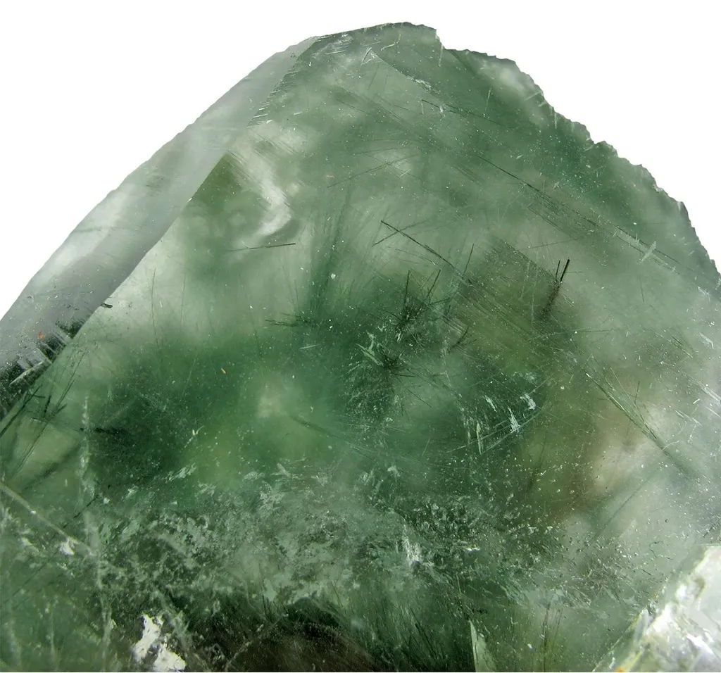 Quartz Included By Actinolite - image 2