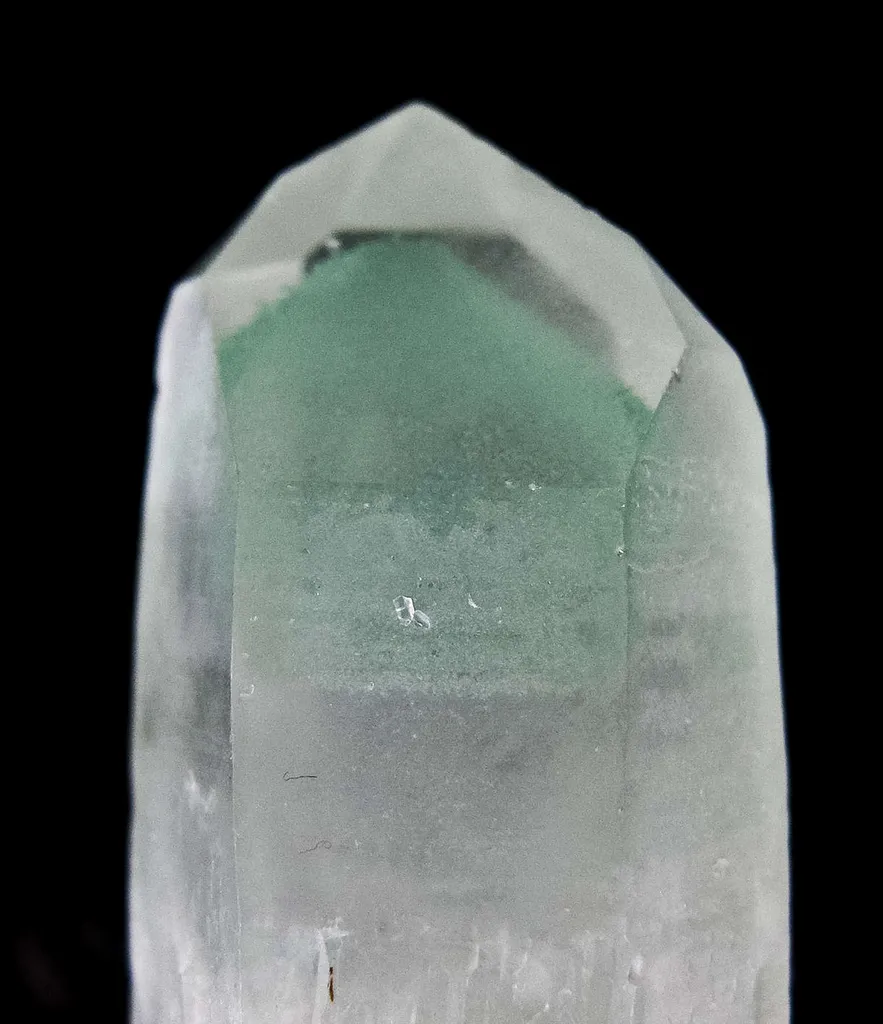 Quartz Included By Fuchsite - image 8