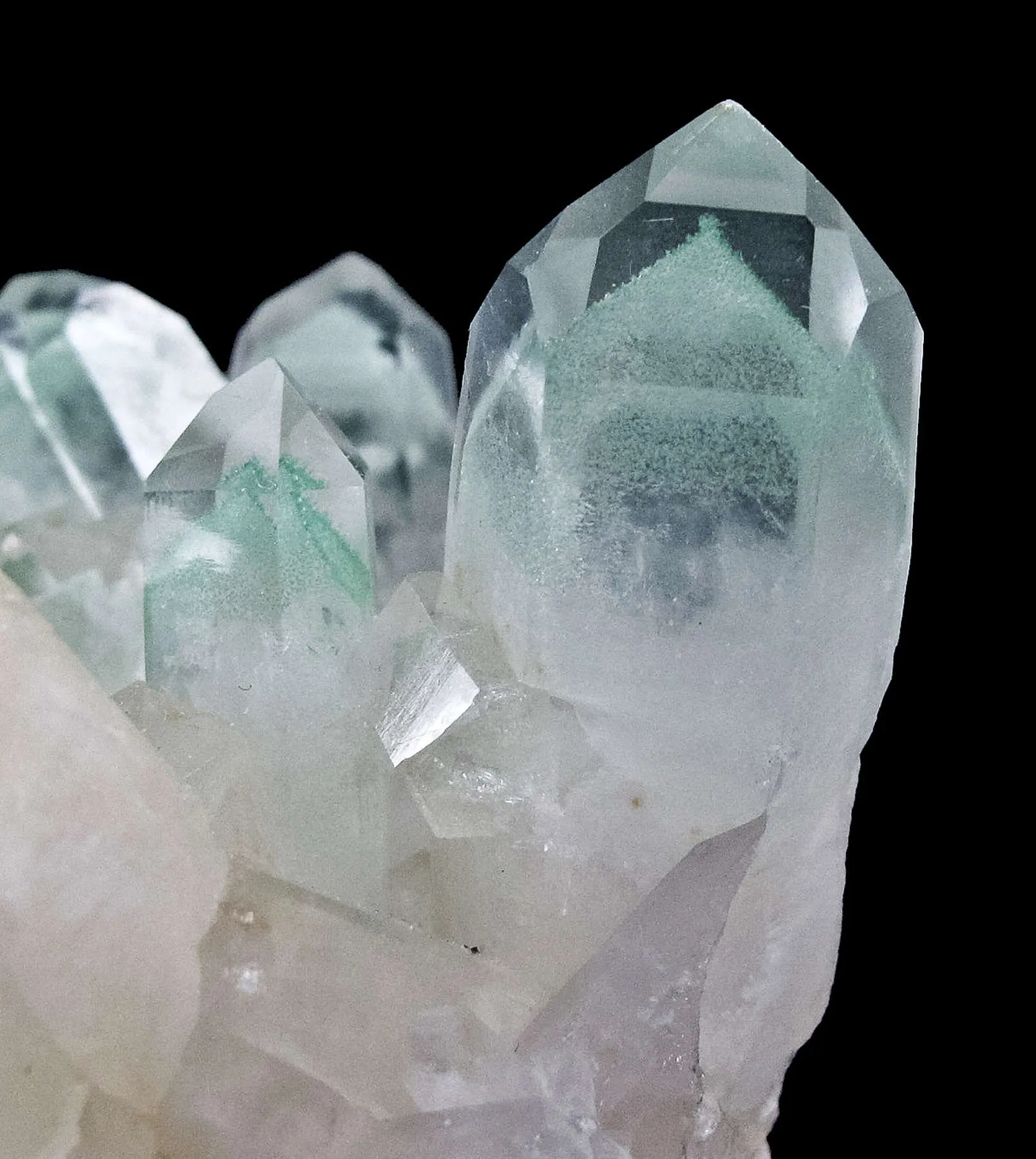 Quartz Included By Fuchsite - image 10