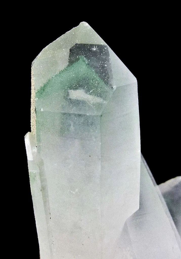 Quartz Included By Fuchsite - image 8