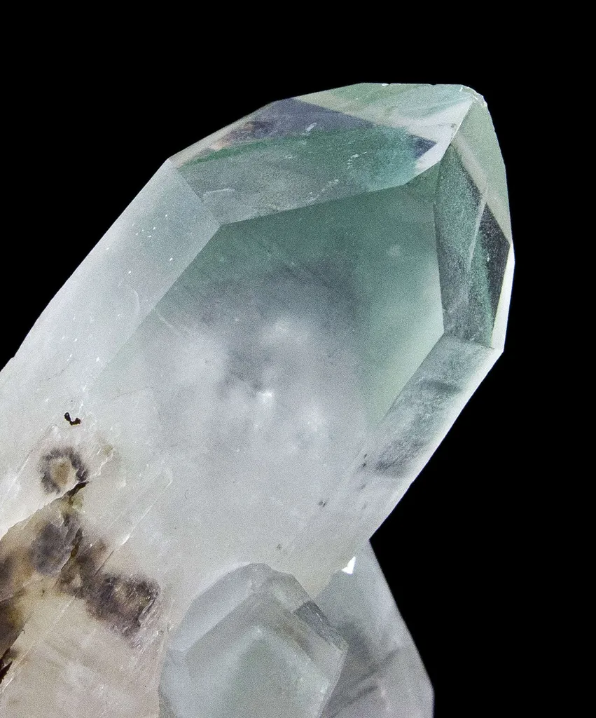 Quartz Included By Fuchsite - image 7