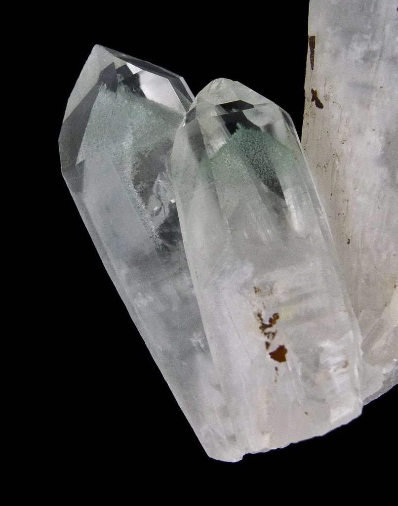 Quartz Included By Fuchsite - image 3